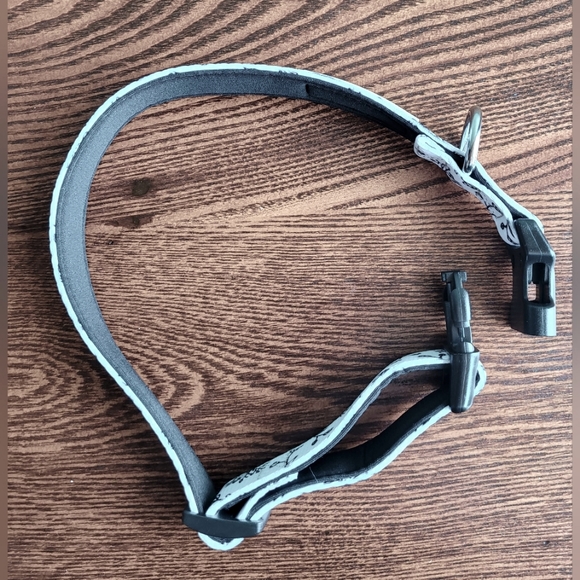 2 /$15 New Tella & Stella Designer Dog Collar Black Baccara Size Large - Picture 4 of 9